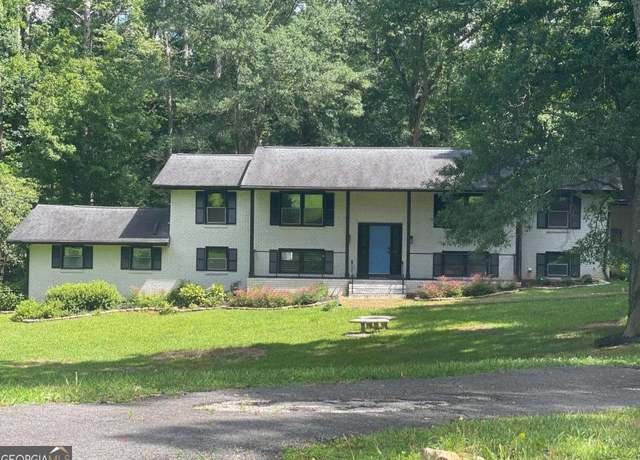 Property at 3132 Riders Trl, Decatur, GA 30034, 5 beds, 3 baths