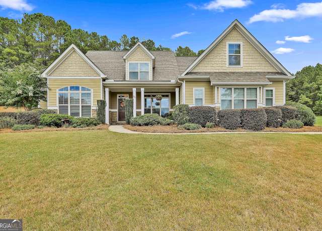 Property at 301 Ivy Ln, Senoia, GA 30276, 6 beds, 4 baths