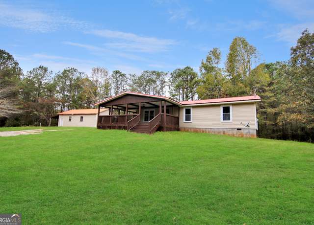 Property at 260 Jarrell Hogg Rd, West Point, GA 31833, 3 beds, 2 baths