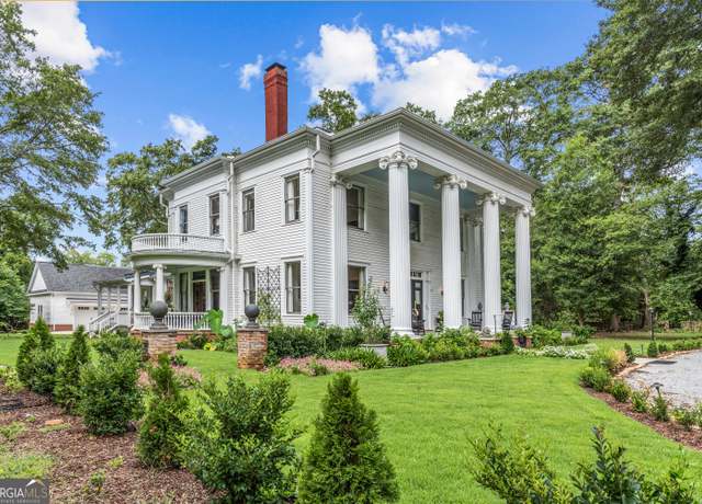 Property at 766 East Ave, Madison, GA 30650, 4 beds, 3.5 baths