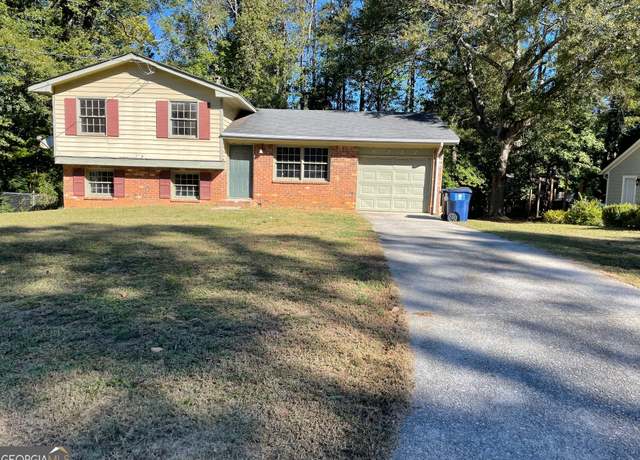 Property at 6332 Valley Dale Dr, Riverdale, GA 30274, 4 beds, 2 baths