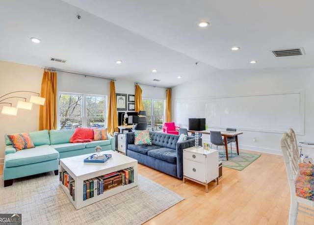 Property at 1040 Gaines School Rd, Athens, GA 30605, 1 bed, 1 bath