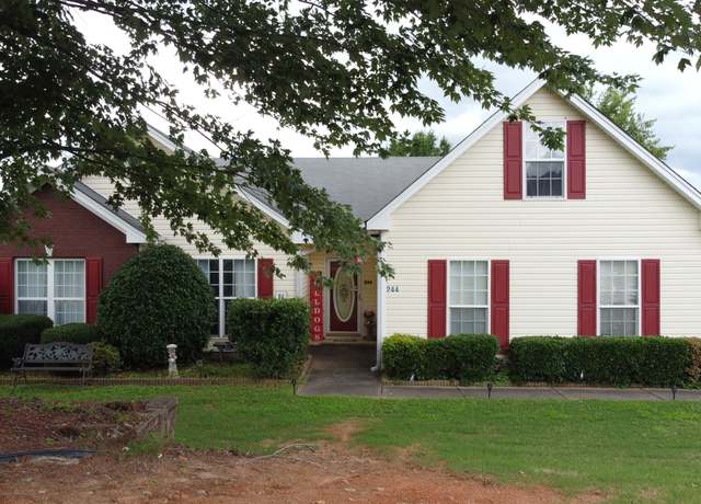 Property at 244 Bayou Ln, Winder, GA 30680, 3 beds, 2 baths