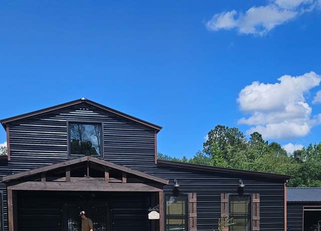 Property at 8300 Ga Highway 17 N, Newington, GA 30446, 3 beds, 3 baths