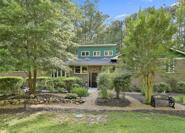 Property at 120 Tall Pine Dr, Fayetteville, GA 30214, 4 beds, 3.5 baths
