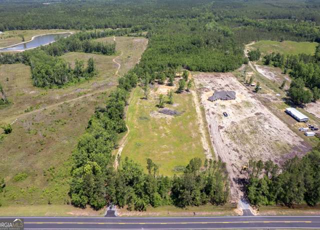 Property at 17614 Lanes Bridge Rd, Odum, GA 31555