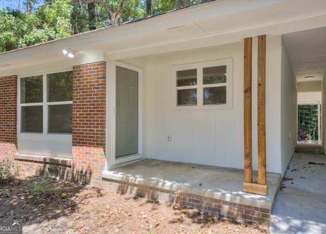Property at 3003 Thomas Ln, Augusta, GA 30906, 3 beds, 4 baths