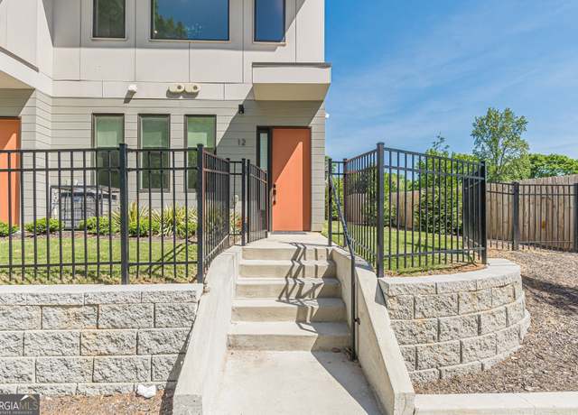 Property at 1300 Memorial Dr SE #12, Atlanta, GA 30317, 3 beds, 3.5 baths