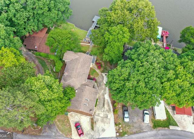 Property at 160 Birch Rd, Covington, GA 30014, 4 beds, 3 baths
