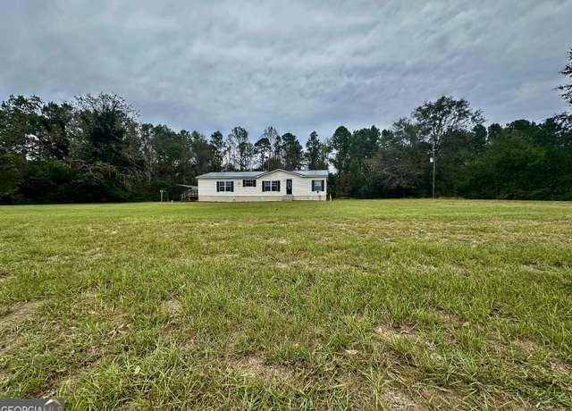 Property at 1514 W Highway 30, Alamo, GA 30411, 3 beds, 2 baths