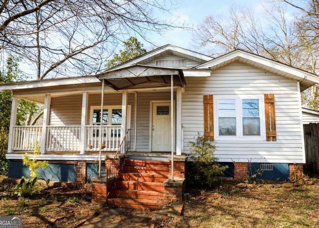 Property at 1398 Hancock Ave W, Athens, GA 30606, 2 beds, 1 bath