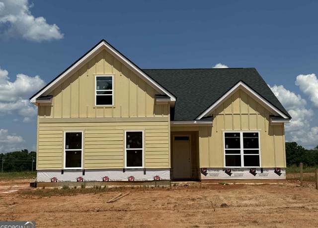 Property at 1926 King Mill Rd, Mcdonough, GA 30252, 4 beds, 3 baths