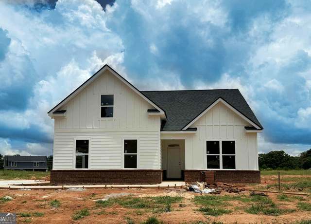 Property at 1926 King Mill Rd, Mcdonough, GA 30252, 4 beds, 3 baths