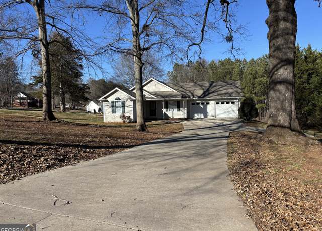 Property at 106 Richland Creek Dr, Westminster, SC 29693, 3 beds, 2 baths