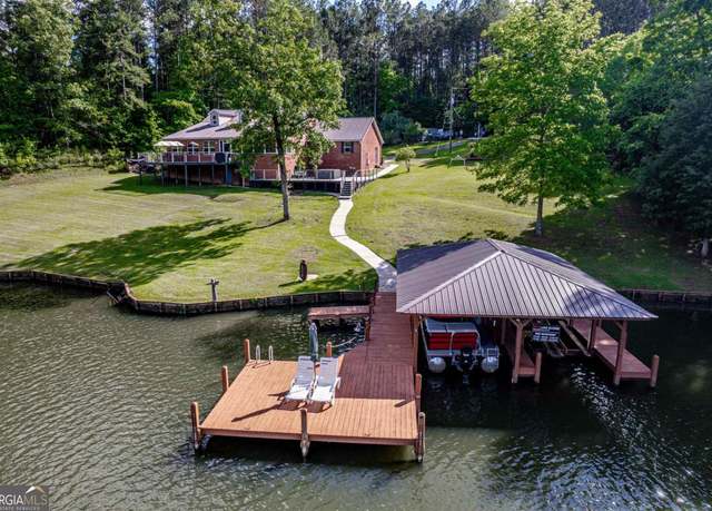 Property at 2122 Harbour Pt, Sparta, GA 31087, 4 beds, 3.5 baths