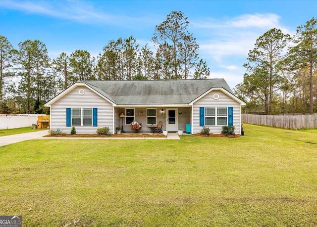 Property at 203 Hendrix St NE, Ludowici, GA 31316, 3 beds, 2 baths