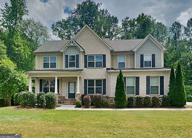 Property at 147 Tara Blvd, Loganville, GA 30052, 7 beds, 4 baths