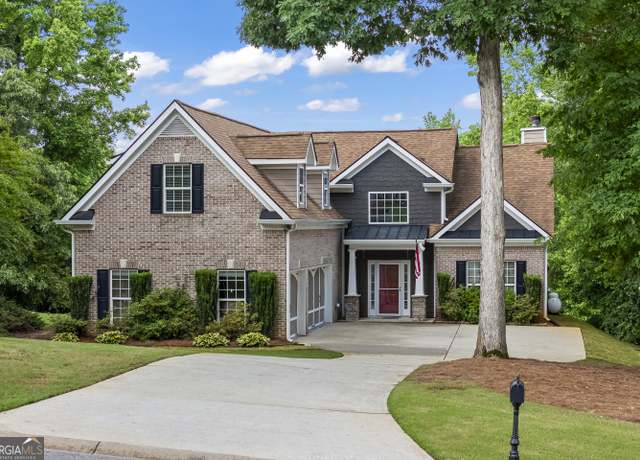 Property at 924 Vinings Dr, Winder, GA 30680, 4 beds, 2.5 baths