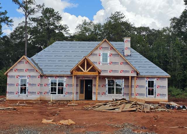 Property at 125 Hawthorne Ln, Forsyth, GA 31029, 3 beds, 3.5 baths