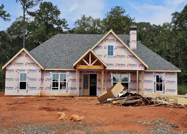 Property at 125 Hawthorne Ln, Forsyth, GA 31029, 3 beds, 3.5 baths