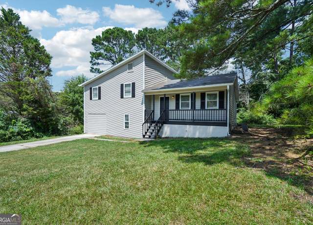 Property at 3585 Royal Ct, Snellville, GA 30039, 4 beds, 2 baths