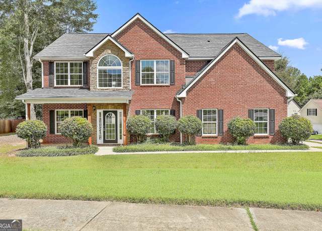 Property at 28 Fox Ridge Dr, Newnan, GA 30265, 5 beds, 3 baths