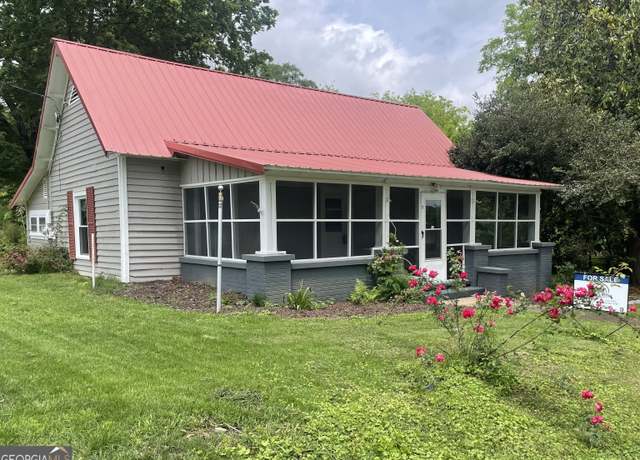 Property at 9 Foster Ave, Lyerly, GA 30730, 2 beds, 2 baths