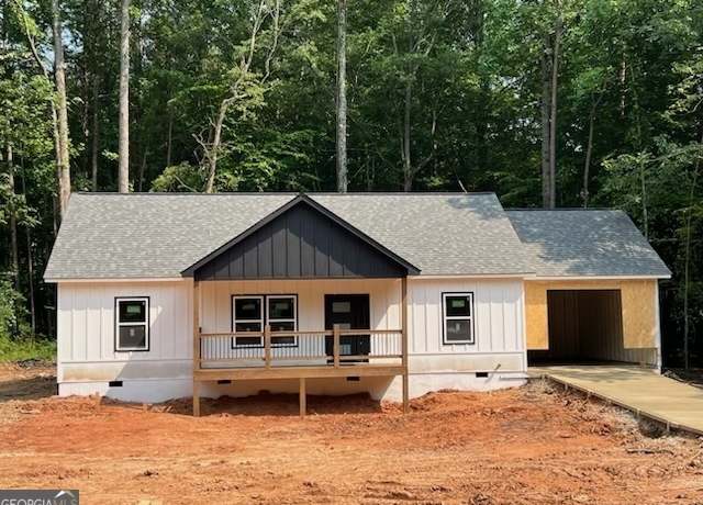 Property at 22 Summer Ct, Carrollton, GA 30116, 3 beds, 2 baths