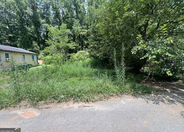 Property at 517 Belle St, Griffin, GA 30223