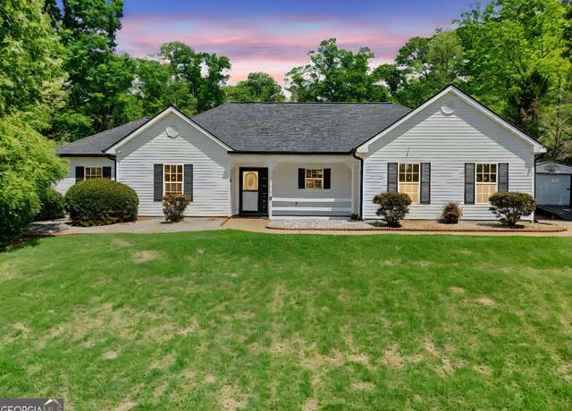 Property at 120 Hidden Brook Trl, Newnan, GA 30265, 5 beds, 2 baths