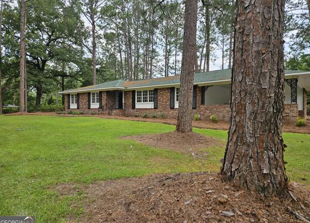 Property at 29 Jef Rd, Statesboro, GA 30458, 3 beds, 2 baths