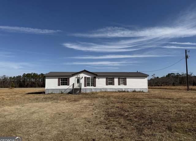 Property at 3750 Little Hurricane Creek Rd, Waycross, GA 31503, 3 beds, 2 baths
