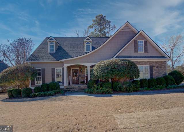 Property at 3 Walking Horse Dr NW, Rome, GA 30165, 5 beds, 4 baths