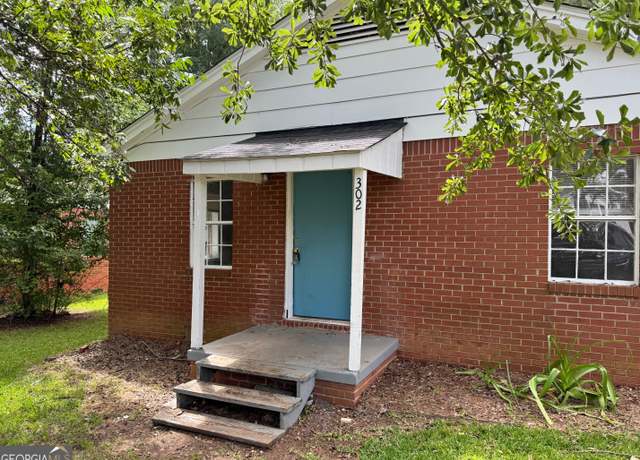 Property at 302 Spring St, Griffin, GA 30223, 2 beds, 1 bath