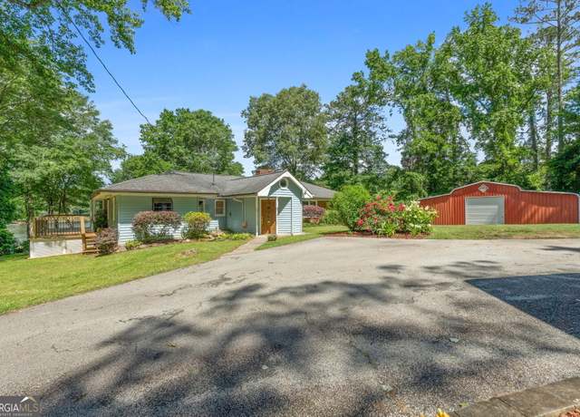 Property at 312 Flat Shoals Church Rd, Stockbridge, GA 30281, 3 beds, 2 baths