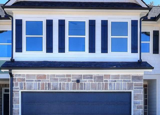 Property at 179 Crest Dr #74, Hartwell, GA 30643, 3 beds, 2.5 baths