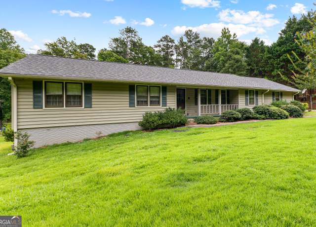 Property at 110 Mourning Dove Dr S, Fayetteville, GA 30215, 3 beds, 2 baths
