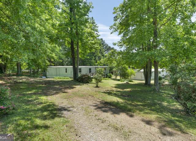 Property at 273 Ridge Dr, Villa Rica, GA 30180, 2 beds, 1 bath