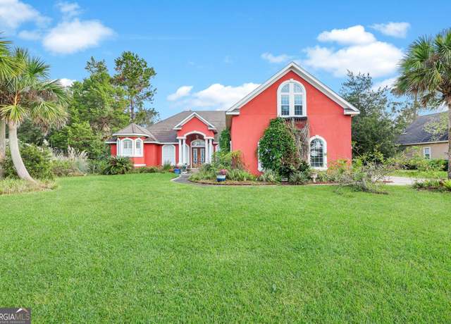Property at 1036 Greenwillow Dr, St. Marys, GA 31558, 5 beds, 4.5 baths