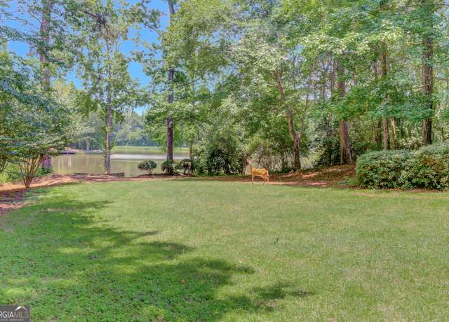 Property at 96 Princess Cir, Newnan, GA 30265, 4 beds, 4 baths