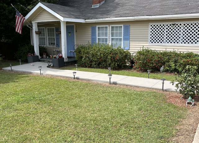 Property at 504 W Main St, Manchester, GA 31816, 2 beds, 1 bath