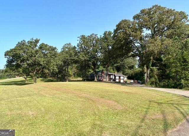 Property at 1114 N 18th St, Lanett, AL 36863, 6 beds, 5 baths
