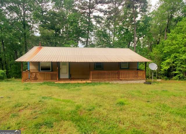 Property at 130 Shorewood Cir, Toccoa, GA 30577, 2 beds, 2 baths