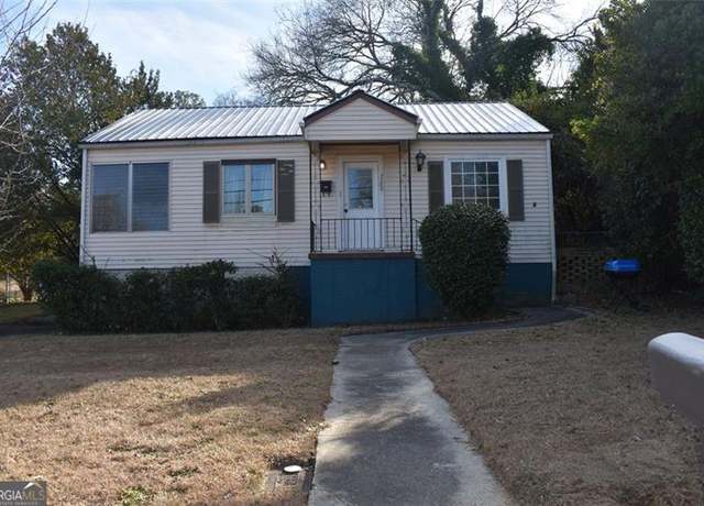 Property at 3560 Mckenzie Dr, Macon, GA 31204, 3 beds, 2 baths