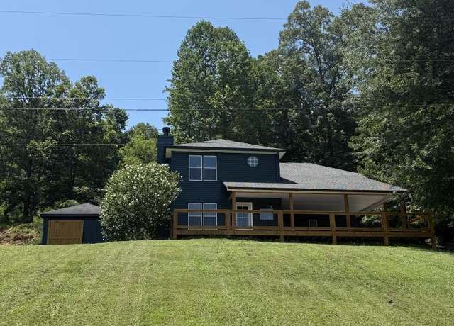 Property at 233 Bradshaw Rd, Hiawassee, GA 30546, 4 beds, 3 baths