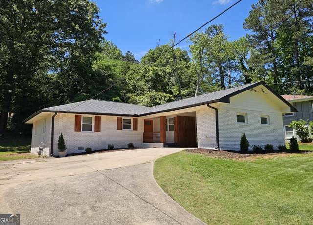 Property at 1939 Sandringham Dr SW, Atlanta, GA 30311, 3 beds, 2 baths