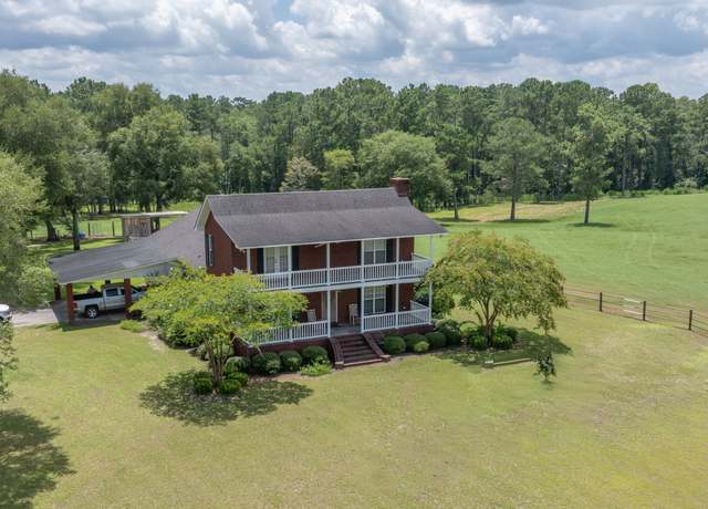 Property at 1302 Jim Sapp Rd, Claxton, GA 30417, 3 beds, 2.5 baths