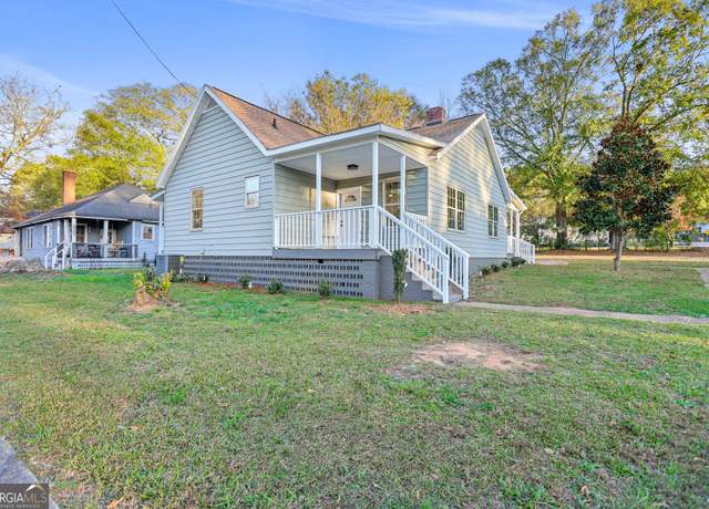 Property at 201 Scott St, Hogansville, GA 30230, 3 beds, 2 baths