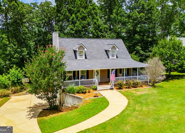 Property at 282 Daniel Springs Ct, Villa Rica, GA 30180, 3 beds, 2.5 baths