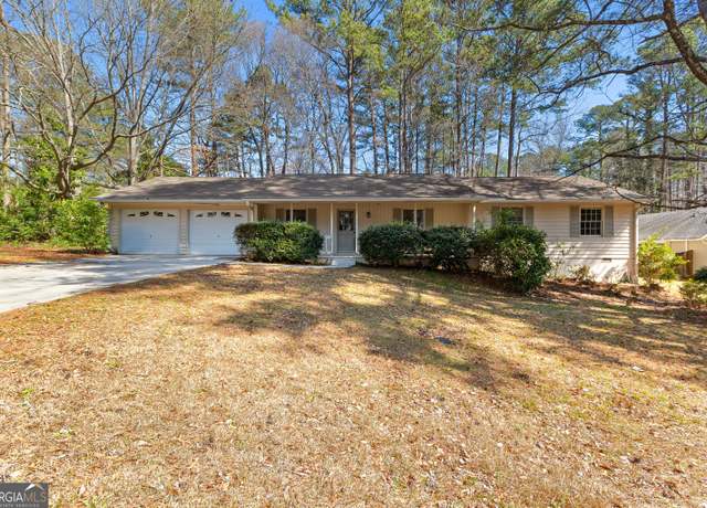 Property at 101 Saddlebrook Dr, Peachtree City, GA 30269, 3 beds, 2 baths